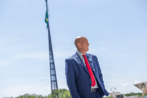 Aníbal Diniz, Satélite